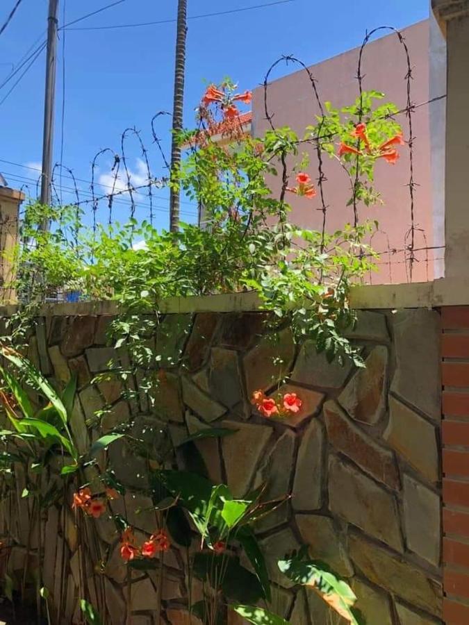 Hidden Hue Homestay Exterior foto